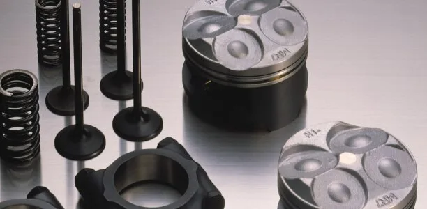 Pistons, soupapes et ressorts d’origine